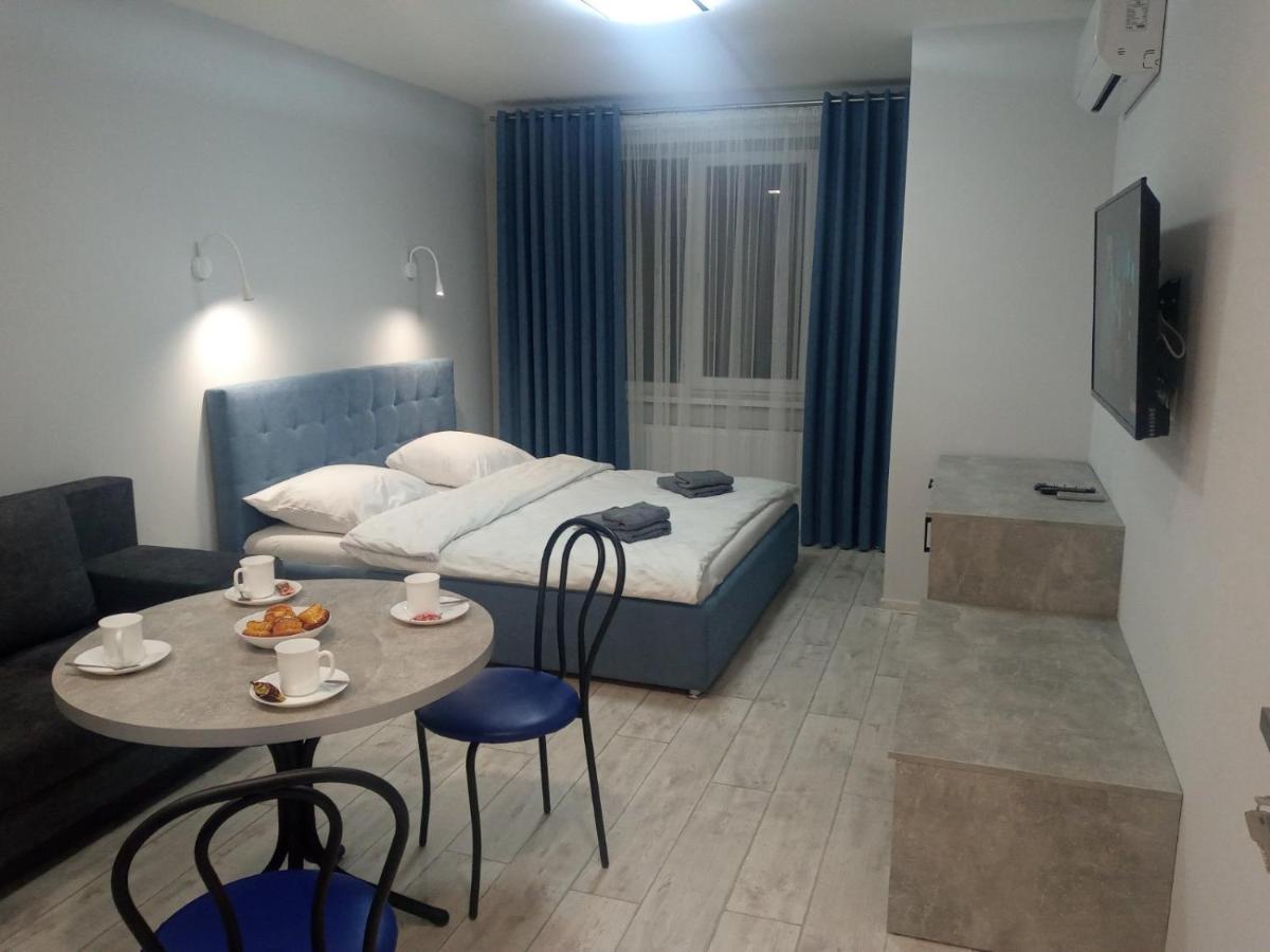 Apartament Yescity! Uzhhorod Ngoại thất bức ảnh
