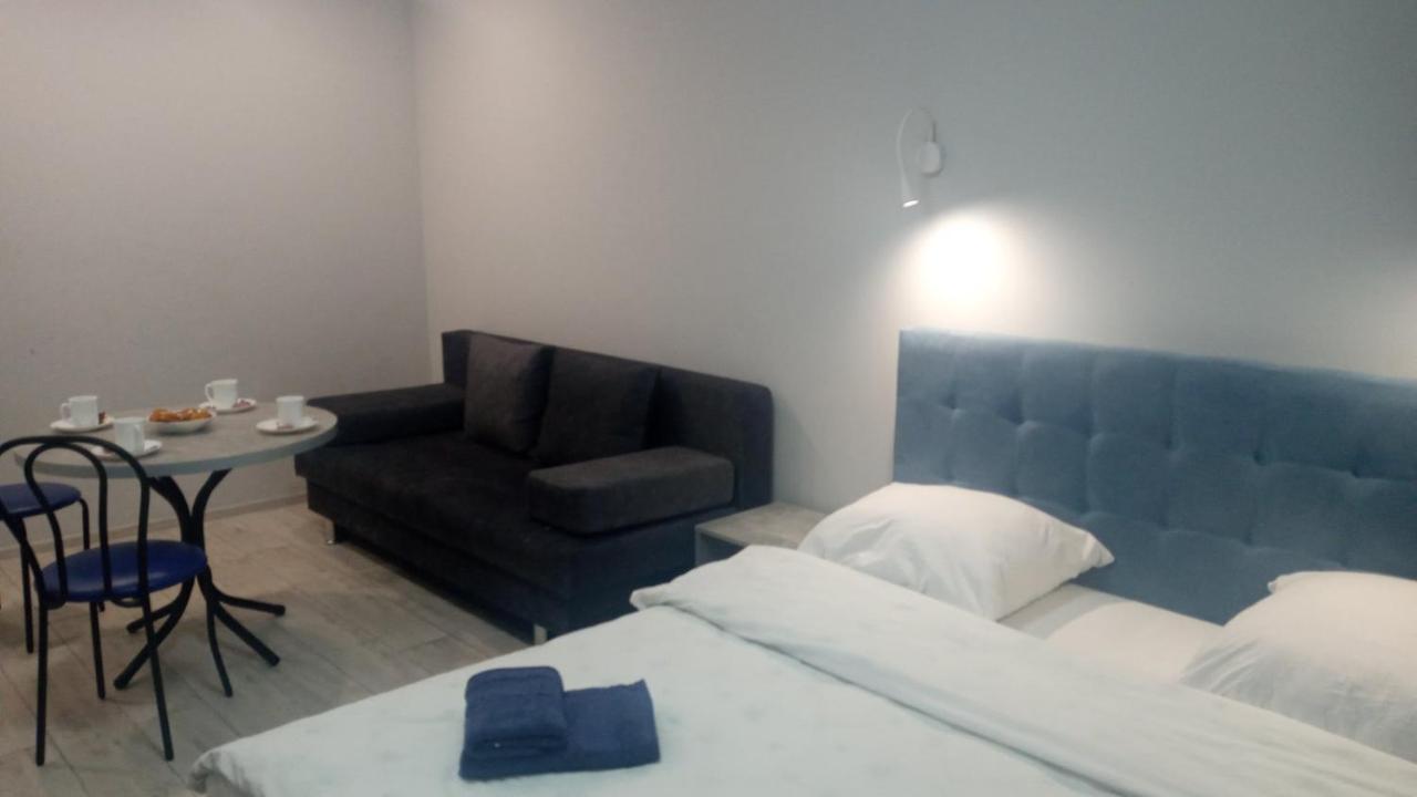 Apartament Yescity! Uzhhorod Ngoại thất bức ảnh